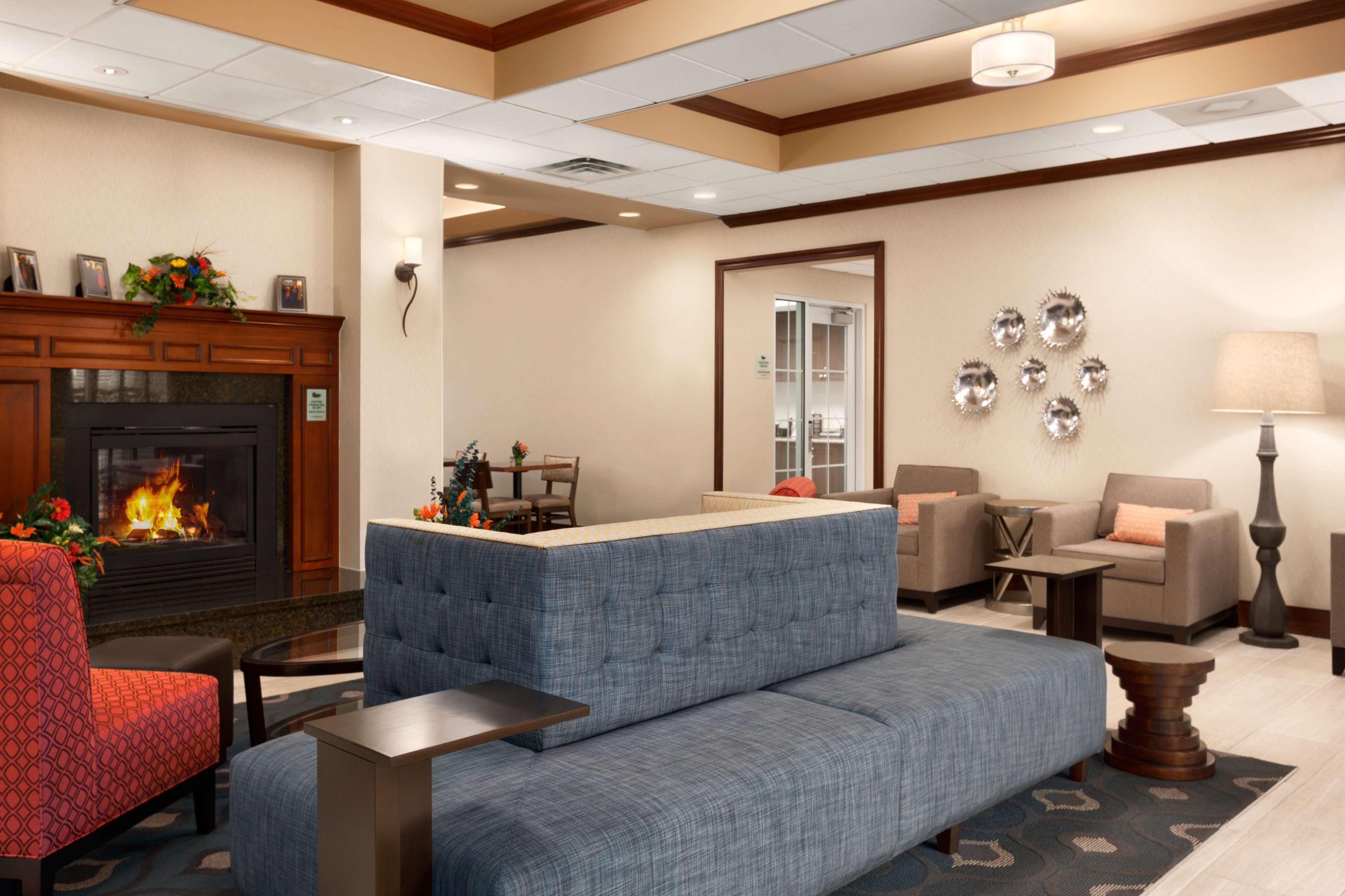 โฮมวูด สวีทส์ บาย ฮิลตัน ซอเมอร์เซ็ท โฮเต็ล Hotel ซอมเมอร์เซ็ท ภายนอก รูปภาพ