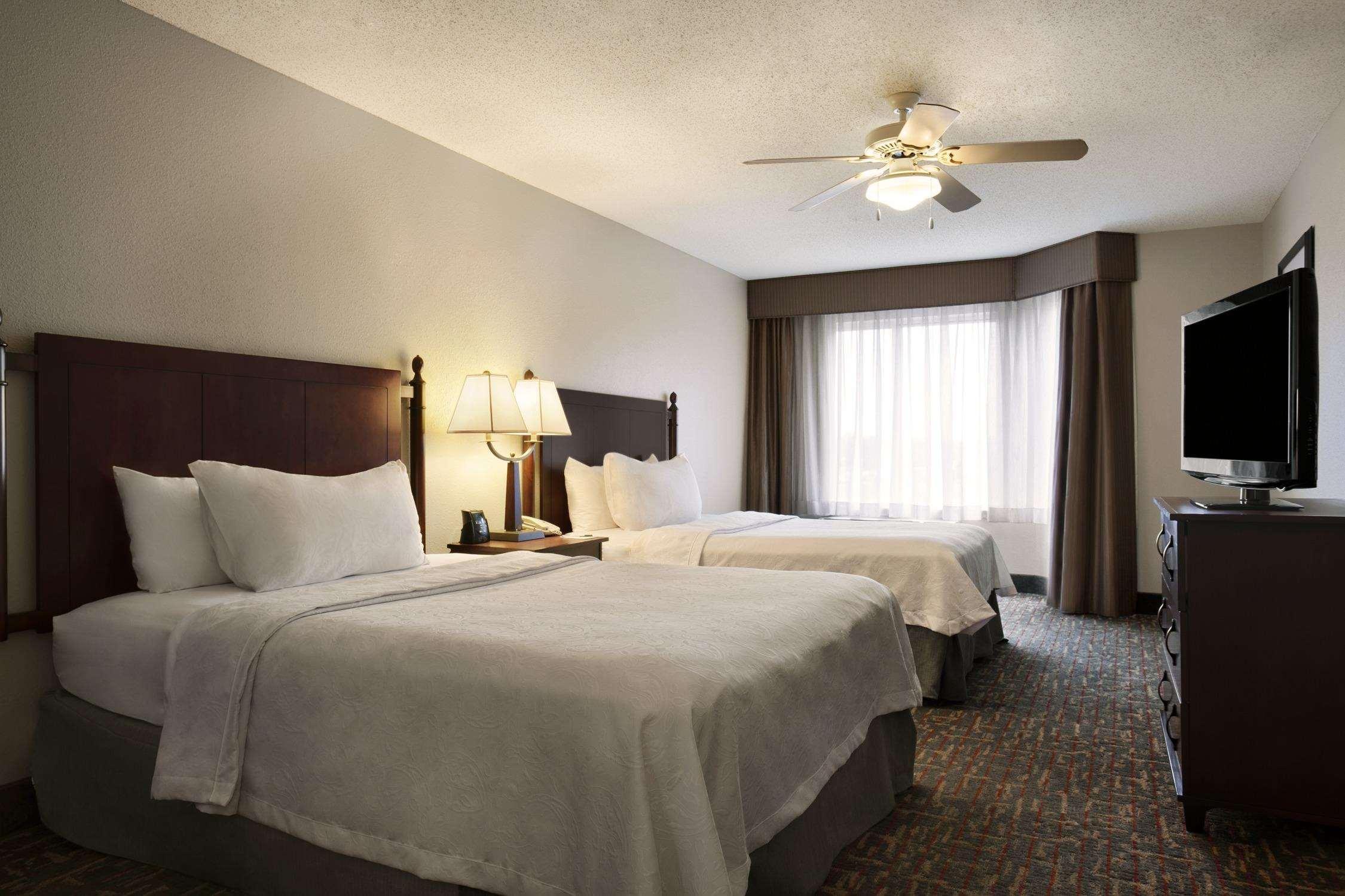 โฮมวูด สวีทส์ บาย ฮิลตัน ซอเมอร์เซ็ท โฮเต็ล Hotel ซอมเมอร์เซ็ท ภายนอก รูปภาพ