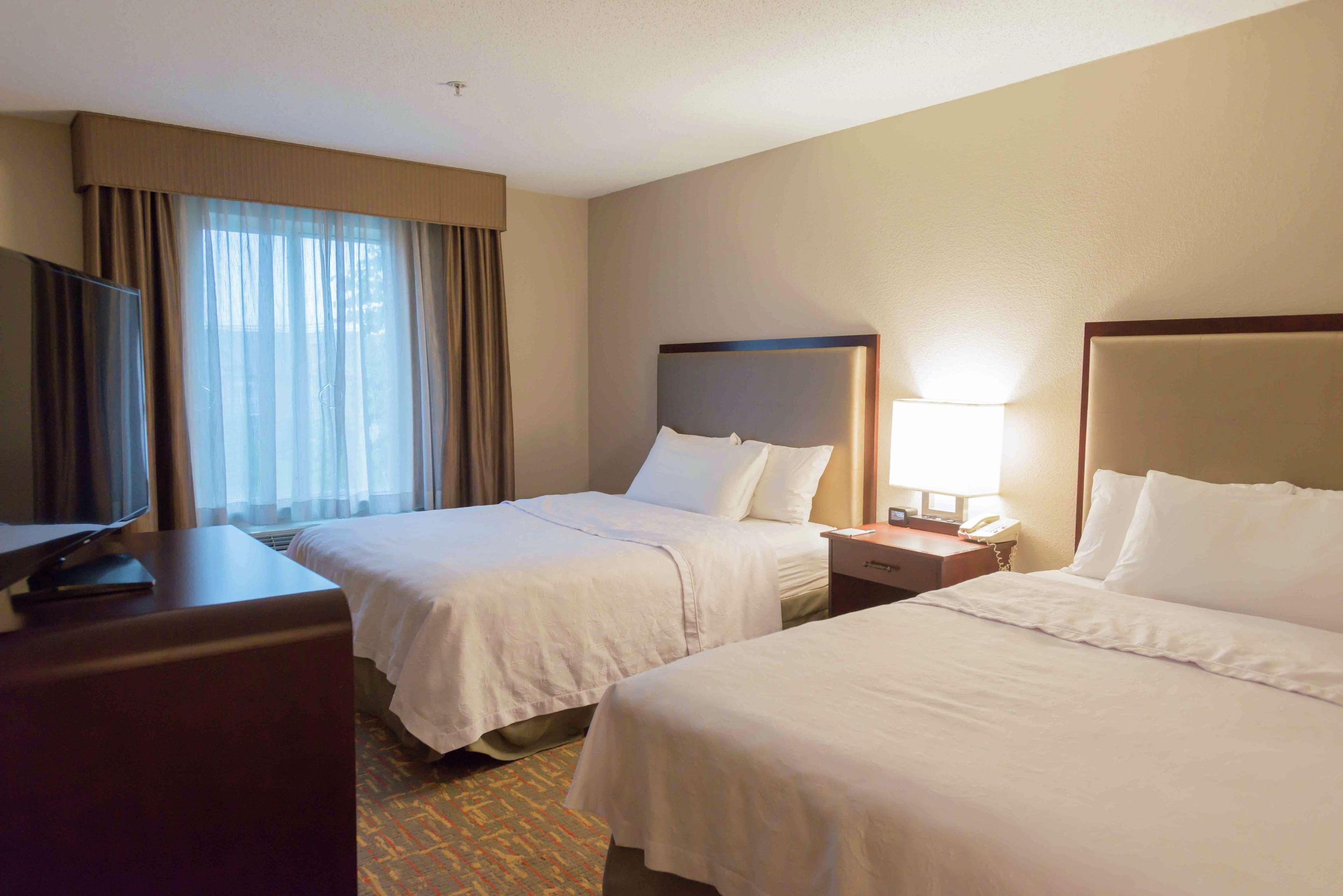 โฮมวูด สวีทส์ บาย ฮิลตัน ซอเมอร์เซ็ท โฮเต็ล Hotel ซอมเมอร์เซ็ท ภายนอก รูปภาพ