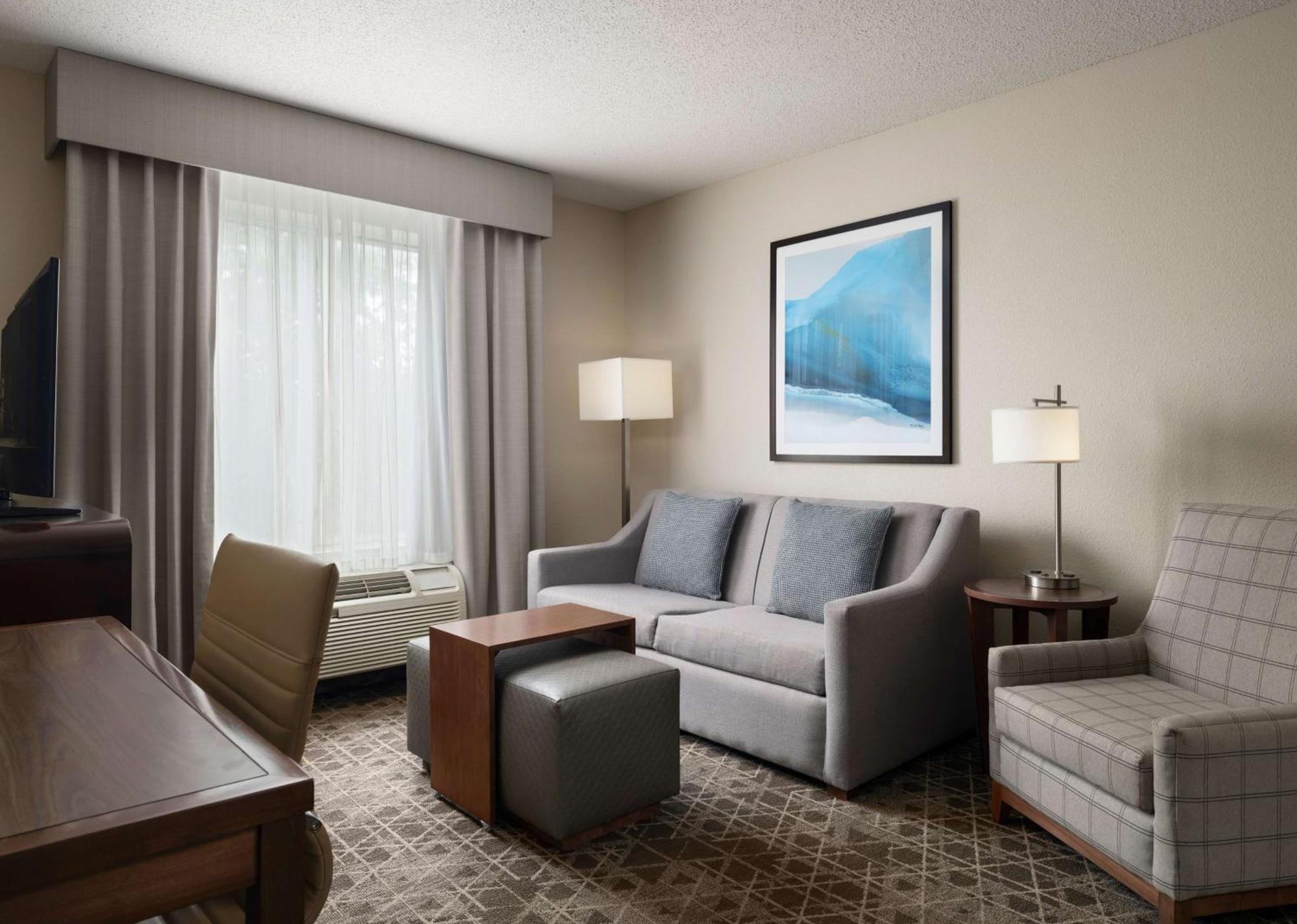 โฮมวูด สวีทส์ บาย ฮิลตัน ซอเมอร์เซ็ท โฮเต็ล Hotel ซอมเมอร์เซ็ท ภายนอก รูปภาพ